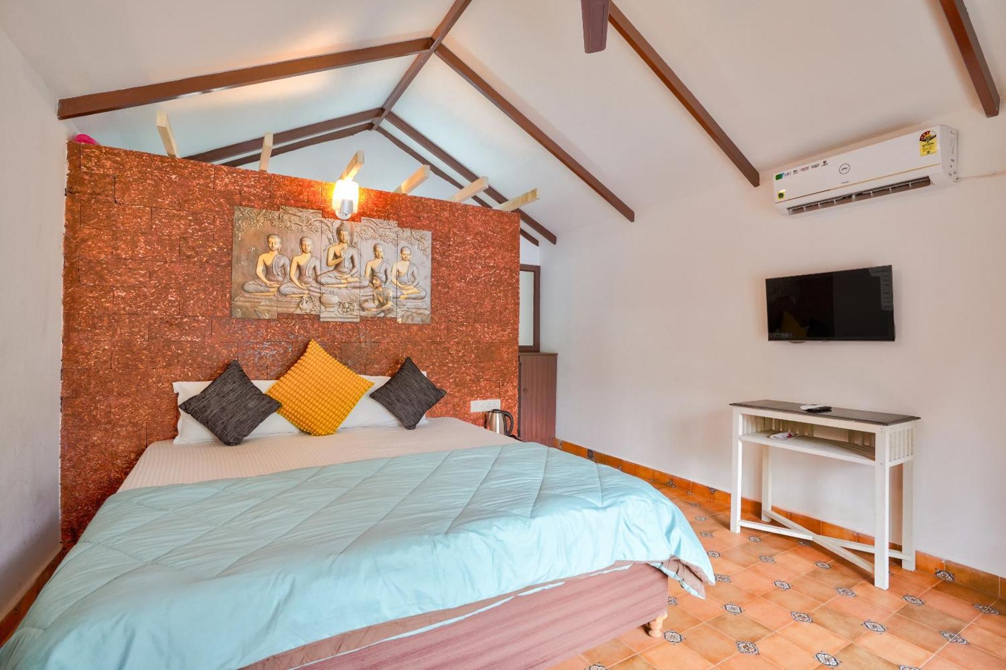 Golden Rice Resort & Cottages Candolim Exterior photo